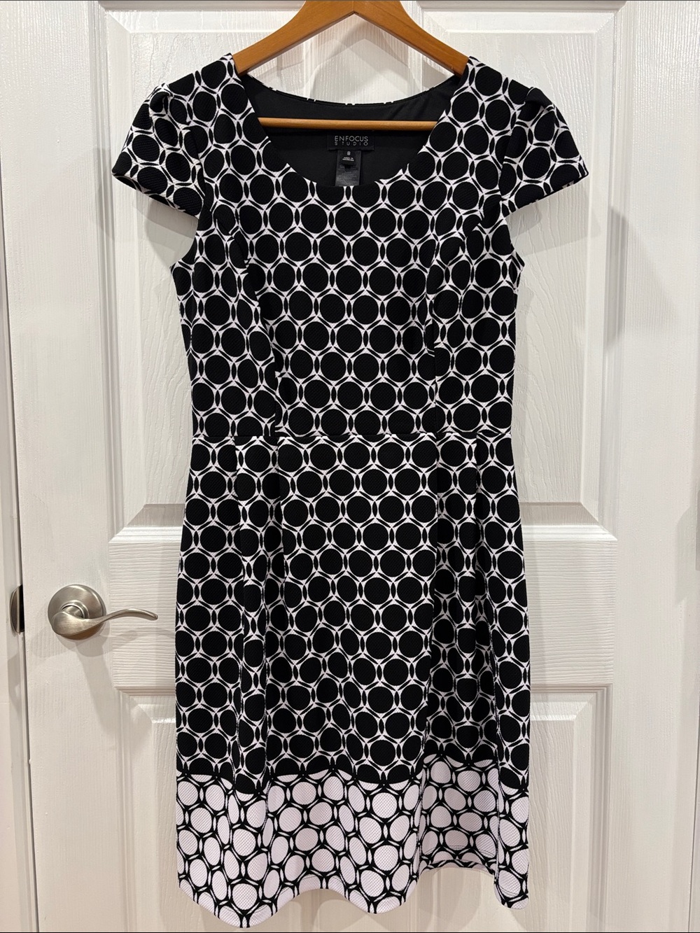 Enfocus Studio Black and White Circle-Print Midi Dress